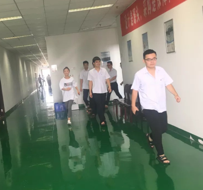 強化“演兵”行動，檢驗應(yīng)急響應(yīng)能力————記2018消防公司應(yīng)急逃生演練